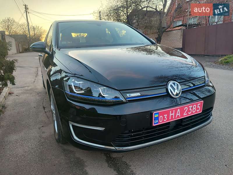Хэтчбек Volkswagen e-Golf 2014 в Кривом Роге