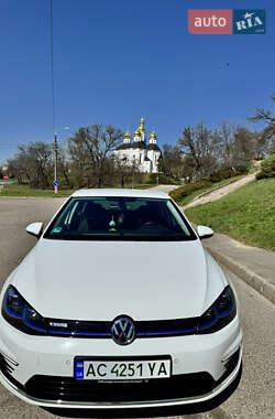 Хэтчбек Volkswagen e-Golf 2020 в 