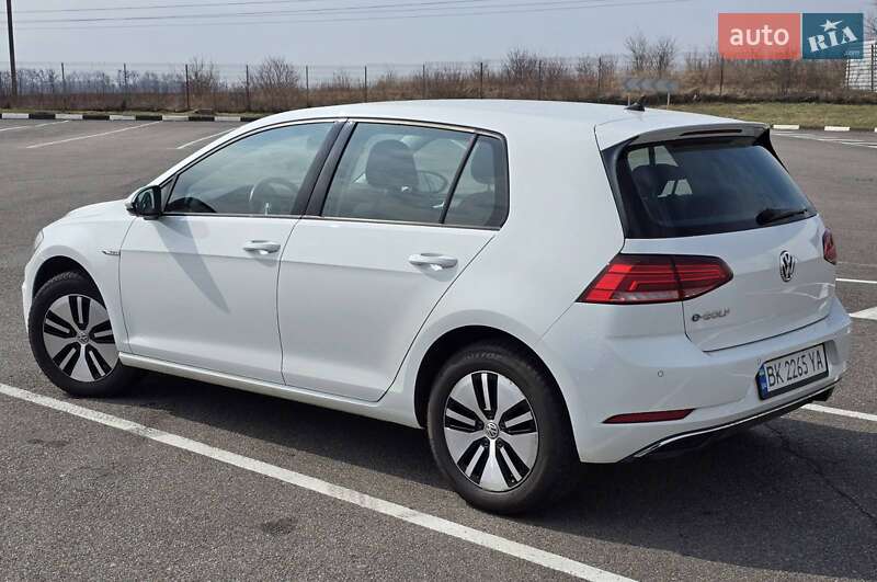Volkswagen e-Golf 2020