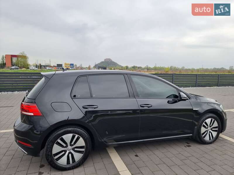 Хетчбек Volkswagen e-Golf 2018 в Мукачевому