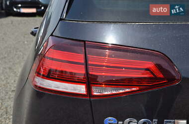 Хэтчбек Volkswagen e-Golf 2018 в 