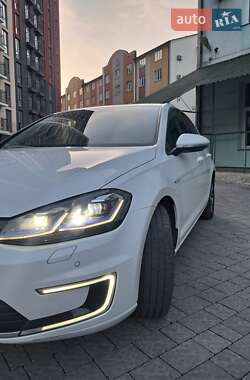 Хэтчбек Volkswagen e-Golf 2018 в Львове