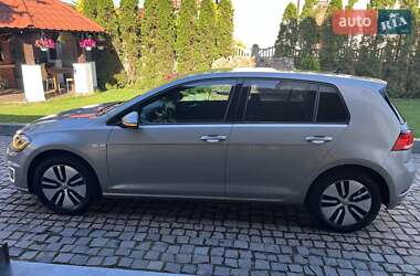 Хэтчбек Volkswagen e-Golf 2017 в 