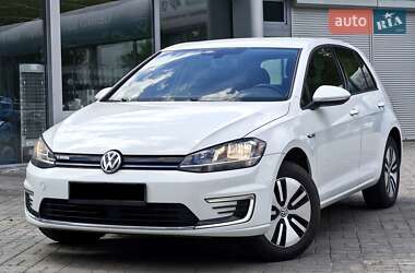 Хетчбек Volkswagen e-Golf 2019 в 