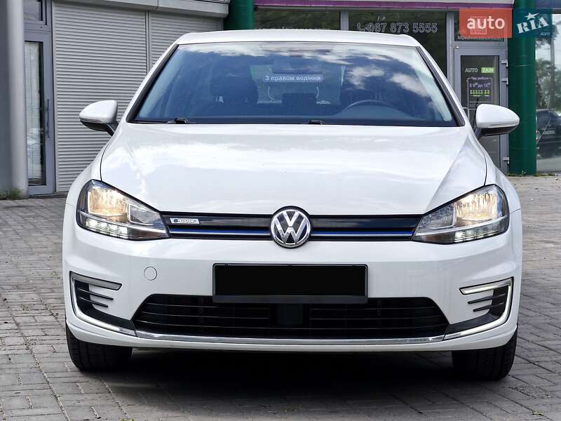 Хэтчбек Volkswagen e-Golf 2019 в Днепре
