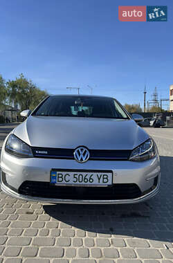 Хетчбек Volkswagen e-Golf 2015 в Львові