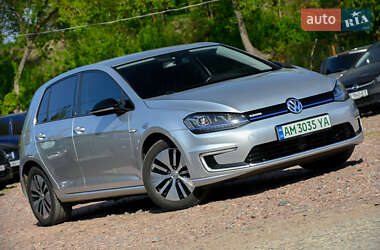Хэтчбек Volkswagen e-Golf 2015 в Бердичеве