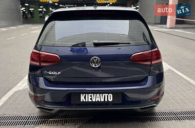 Хетчбек Volkswagen e-Golf 2020 в 