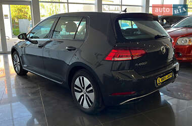 Хетчбек Volkswagen e-Golf 2020 в 