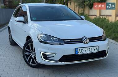 Хетчбек Volkswagen e-Golf 2020 в 