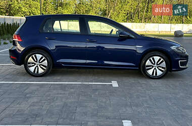Хетчбек Volkswagen e-Golf 2020 в 
