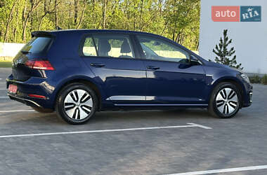 Хетчбек Volkswagen e-Golf 2020 в 