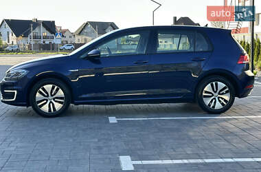 Хетчбек Volkswagen e-Golf 2020 в 