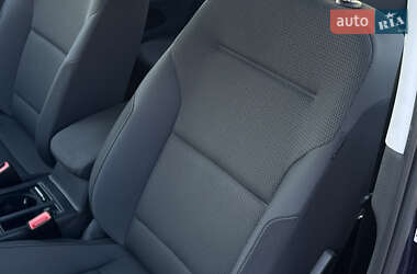 Хетчбек Volkswagen e-Golf 2020 в 