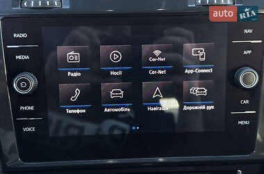 Хетчбек Volkswagen e-Golf 2020 в 