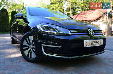 Хетчбек Volkswagen e-Golf 2020 в 