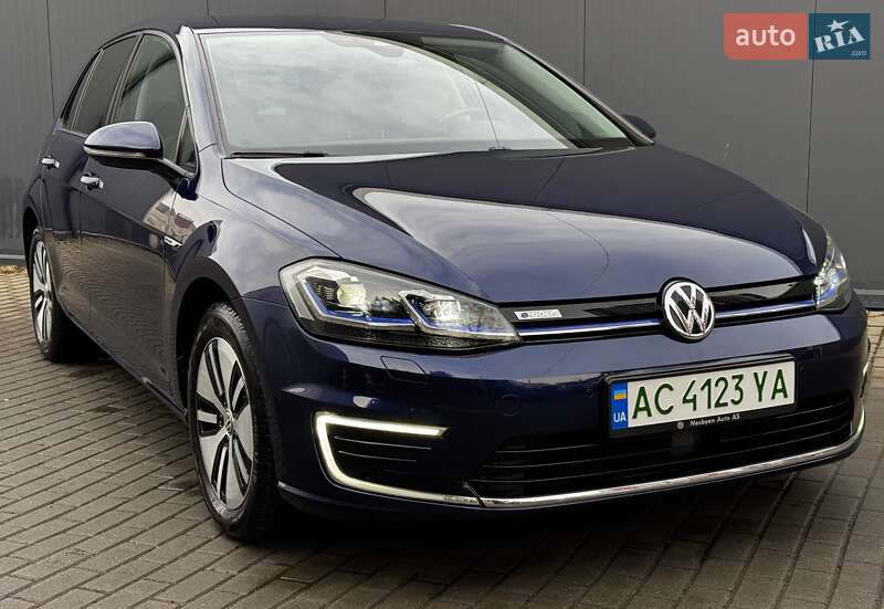 Volkswagen e-Golf 2017
