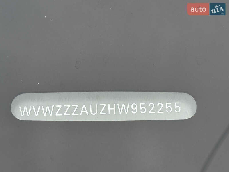 Хэтчбек Volkswagen e-Golf 2017 в Луцке фото 16 Хэтчбек Volkswagen e-Golf 2017 в Луцке