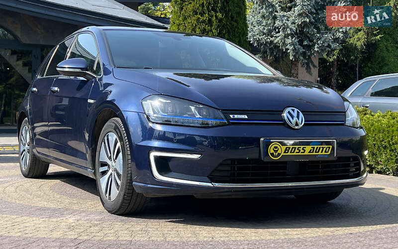 Volkswagen e-Golf 2015