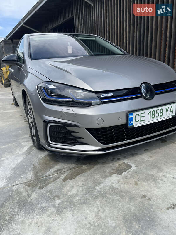 Volkswagen e-Golf 2019