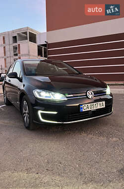 Хетчбек Volkswagen e-Golf 2017 в Умані