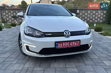 Хэтчбек Volkswagen e-Golf 2015 в 