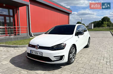 Хетчбек Volkswagen e-Golf 2014 в Рівному