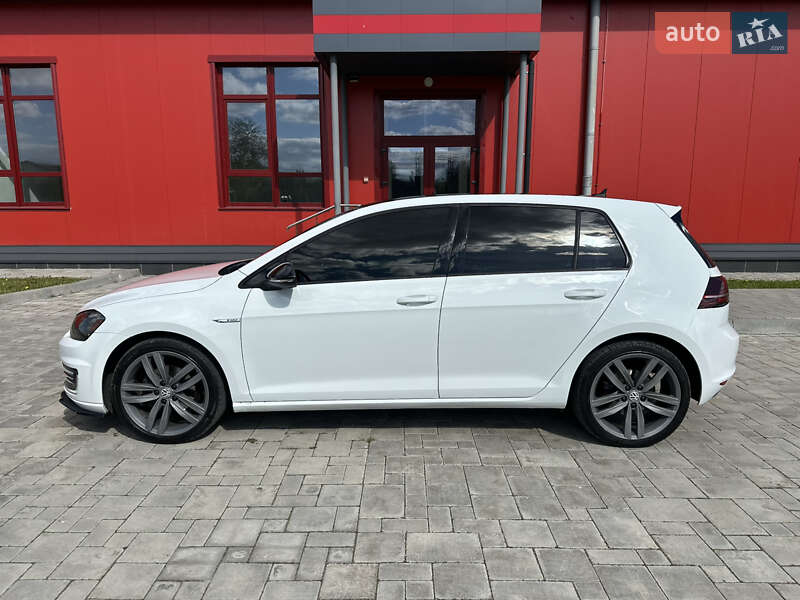 Хетчбек Volkswagen e-Golf 2014 в Рівному
