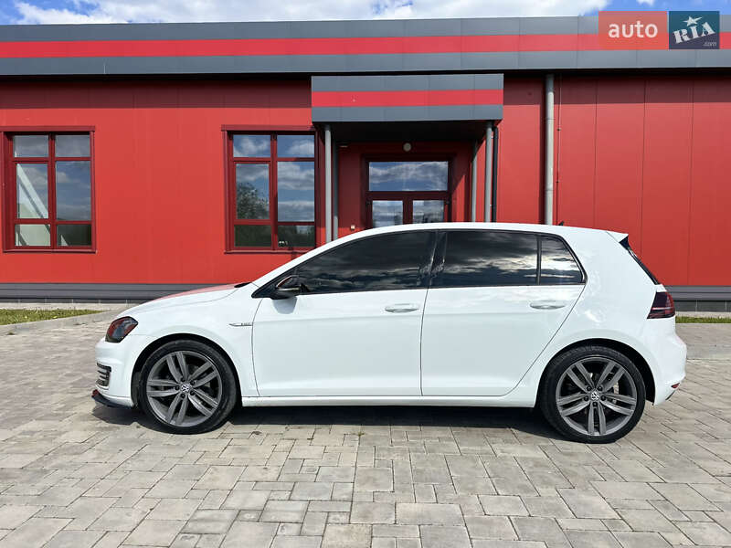 Хетчбек Volkswagen e-Golf 2014 в Рівному
