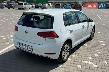Хетчбек Volkswagen e-Golf 2018 в 