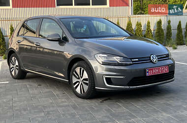 Хетчбек Volkswagen e-Golf 2019 в 