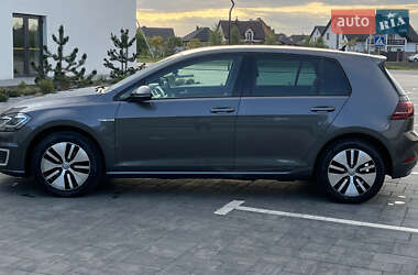 Хетчбек Volkswagen e-Golf 2019 в 