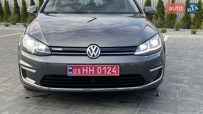 Хэтчбек Volkswagen e-Golf 2019 в Луцке