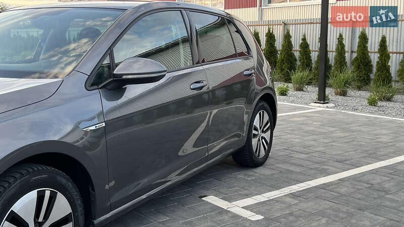 Хэтчбек Volkswagen e-Golf 2019 в Луцке