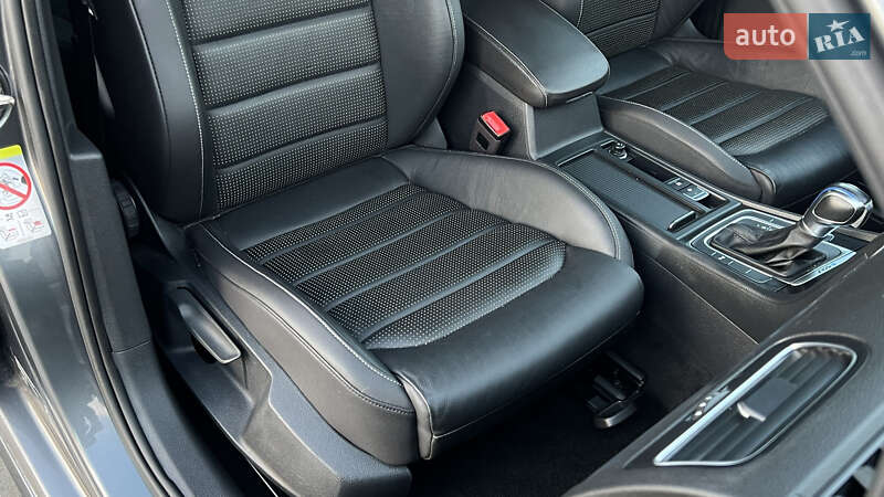 Хэтчбек Volkswagen e-Golf 2019 в Луцке