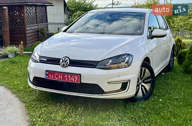 Хетчбек Volkswagen e-Golf 2016 в Дрогобичі
