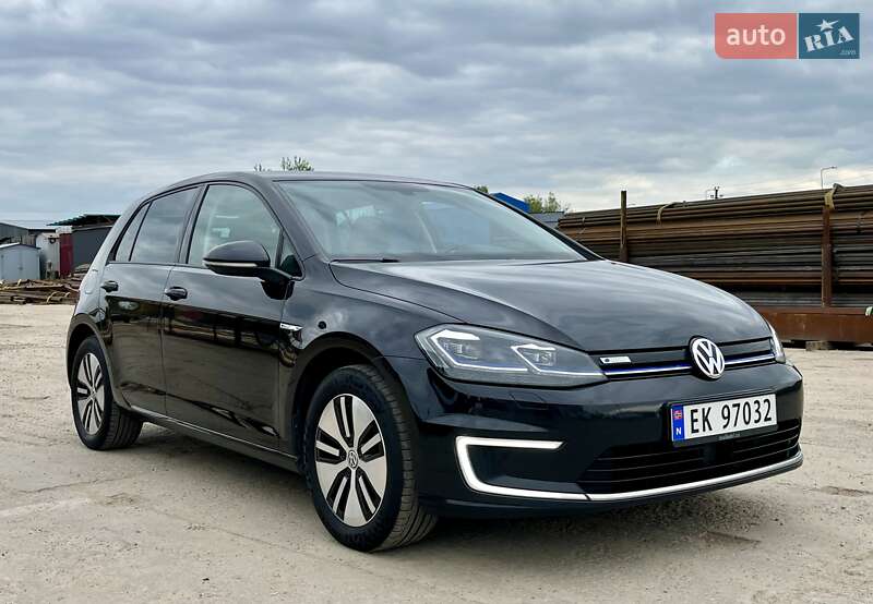Хэтчбек Volkswagen e-Golf 2018 в Львове фото 7 Хэтчбек Volkswagen e-Golf 2018 в Львове