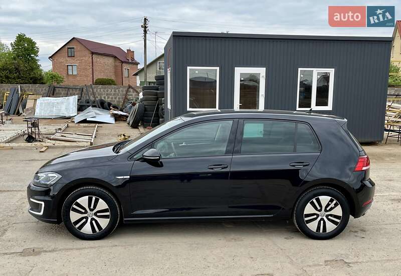 Хэтчбек Volkswagen e-Golf 2018 в Львове фото 15 Хэтчбек Volkswagen e-Golf 2018 в Львове