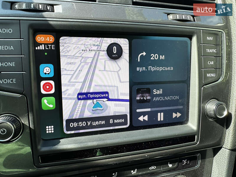 Хетчбек Volkswagen e-Golf 2014 в Києві фото 12 Хетчбек Volkswagen e-Golf 2014 в Києві