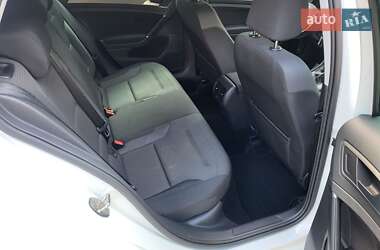 Хетчбек Volkswagen e-Golf 2020 в 