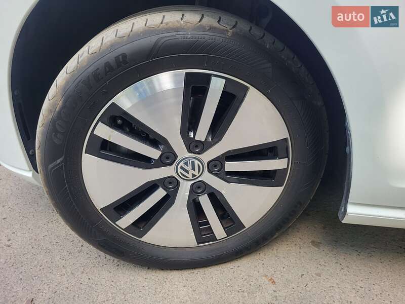 Хэтчбек Volkswagen e-Golf 2020 в Луцке