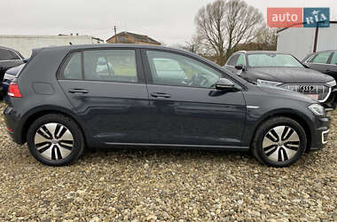 Хэтчбек Volkswagen e-Golf 2020 в 