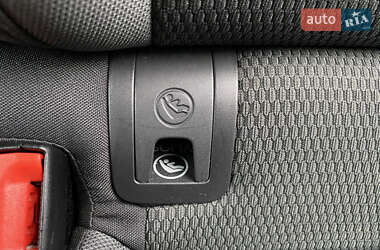 Хэтчбек Volkswagen e-Golf 2020 в 