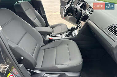 Хетчбек Volkswagen e-Golf 2020 в 