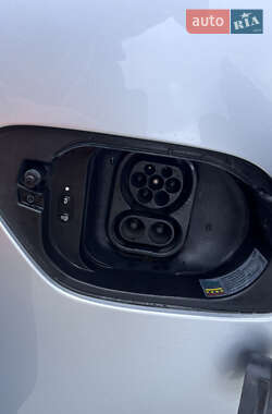 Хетчбек Volkswagen e-Golf 2019 в 