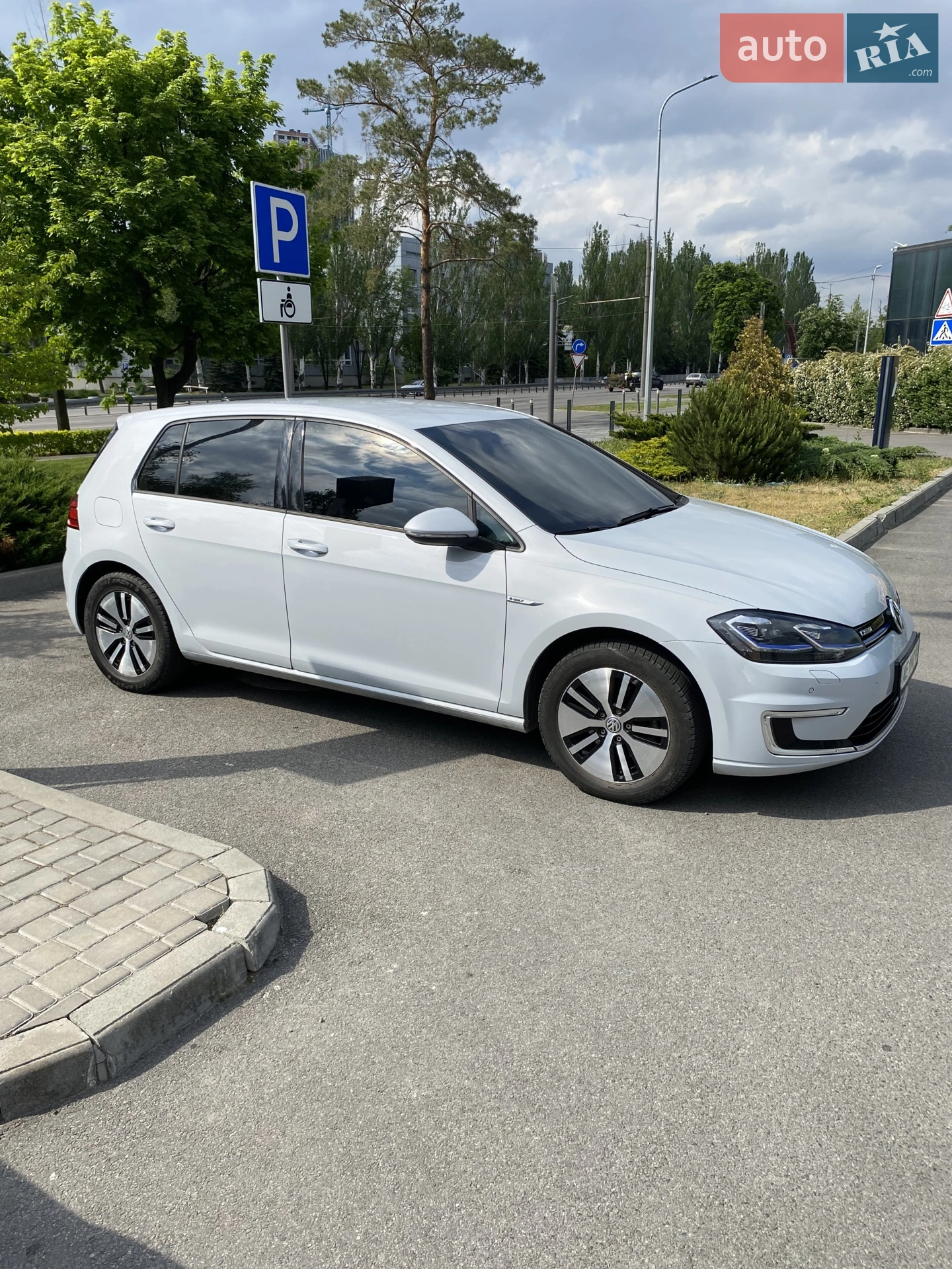 2018 Volkswagen Golf - мініатюра 8