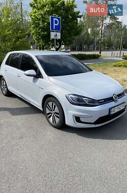 Хетчбек Volkswagen e-Golf 2018 в Дніпрі
