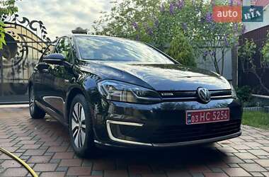 Хэтчбек Volkswagen e-Golf 2017 в 