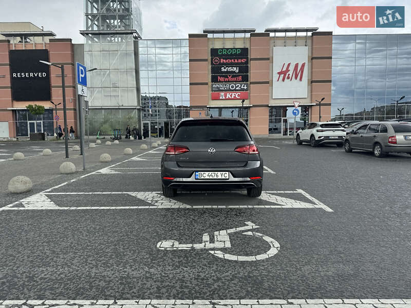 Хэтчбек Volkswagen e-Golf 2019 в Львове