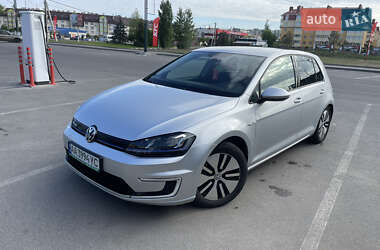 Хэтчбек Volkswagen e-Golf 2014 в 